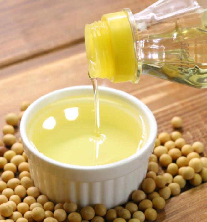 色拉油和调和油的区别,调和油与色拉油有什么区别