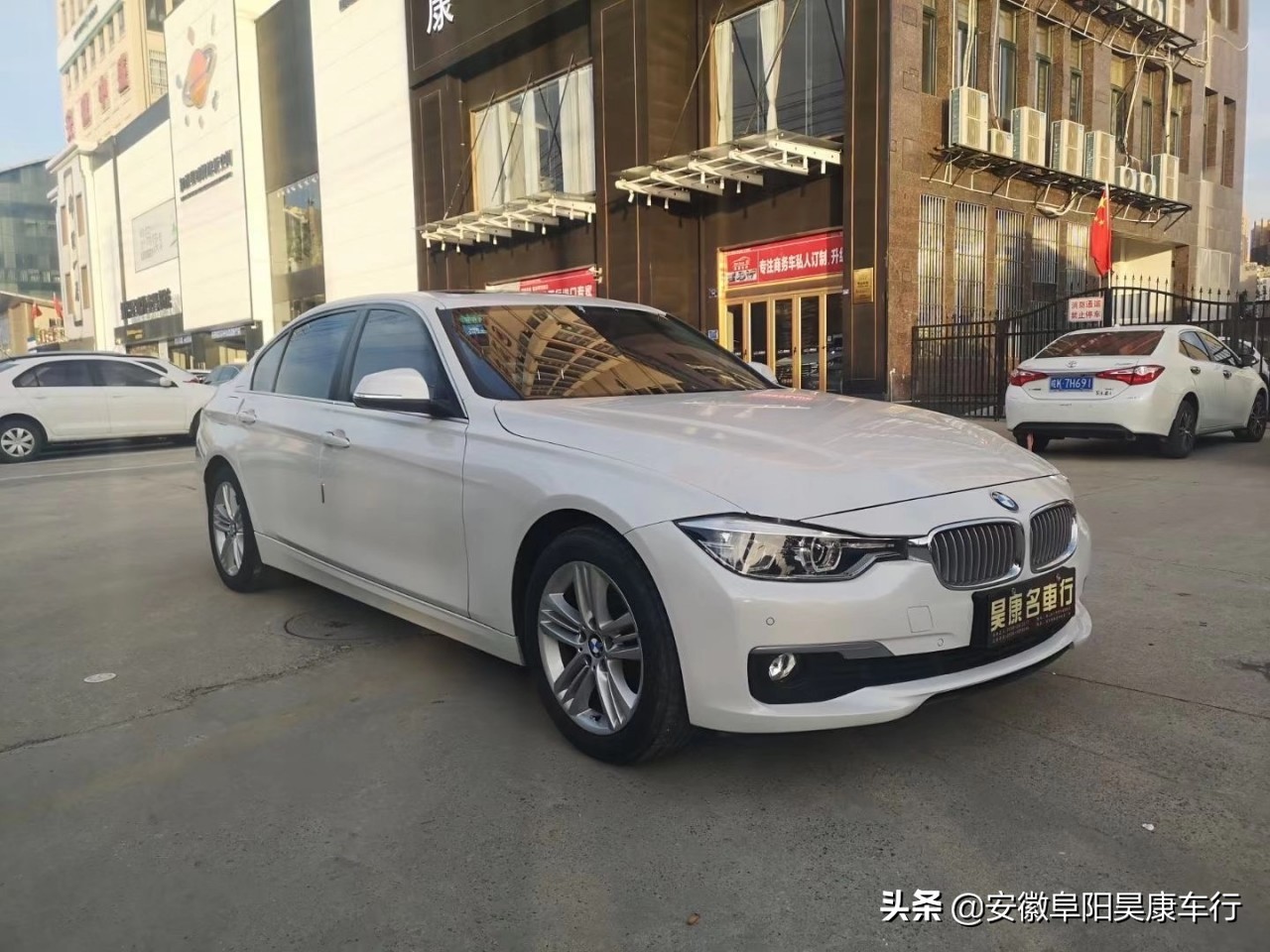 2017款宝马318li值得购买吗,2010年宝马318二手值多少钱