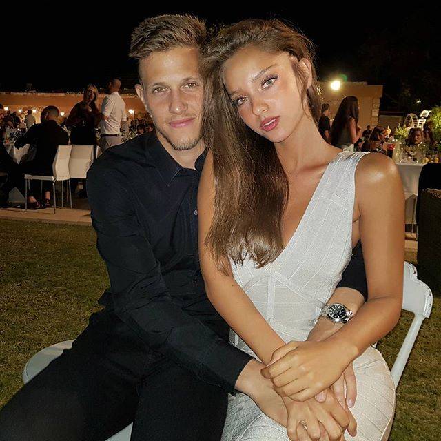 【花色足球】以色列性感超模内塔，堪比神奇女侠的最美退役女兵