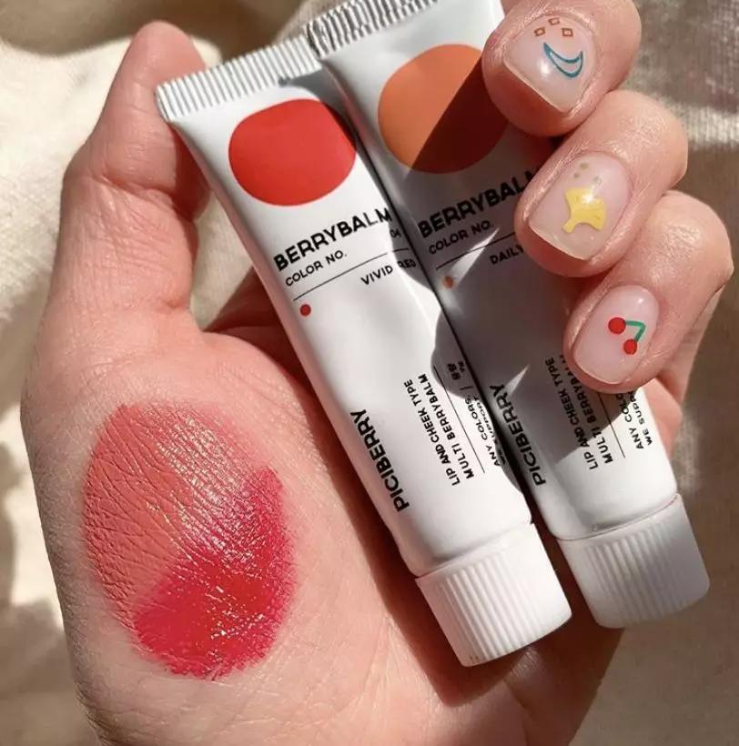 倩碧腮红花瓣腮红,倩碧小雏菊三色腮红