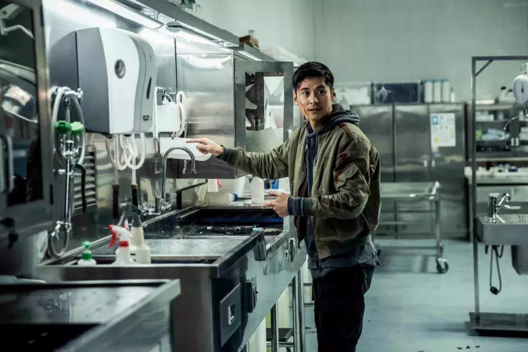 杨紫张家辉任贤齐的电影叫什么,杨紫张家辉沉默的证人最后一集