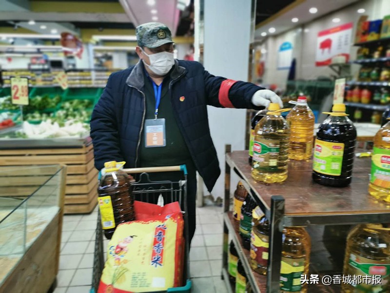 一个电话、一条微信、一份清单!村(社区)变成代销店,干部当起代购员