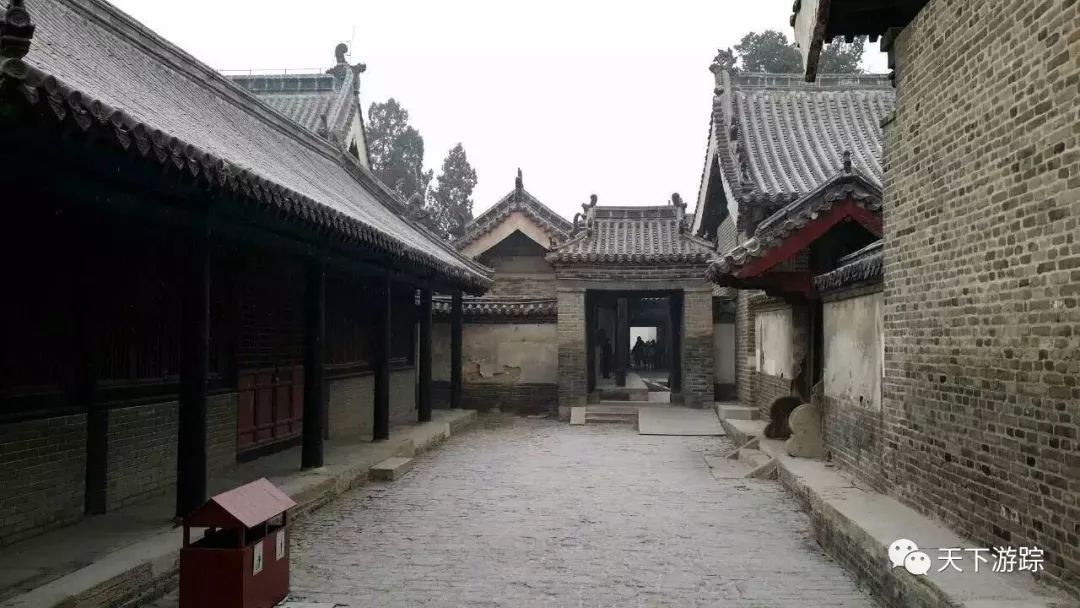 观赏曲阜的孔府孔庙孔林后的感受,曲阜的孔府和孔庙哪个更适合参观
