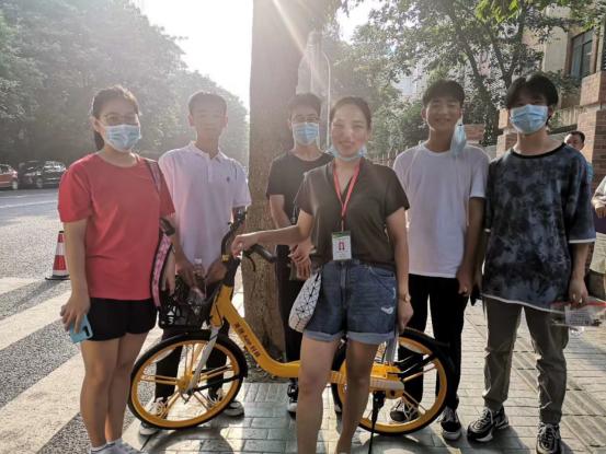 从偏科到单科学霸!石室佳兴有这么一群老师,追着要给你辅导