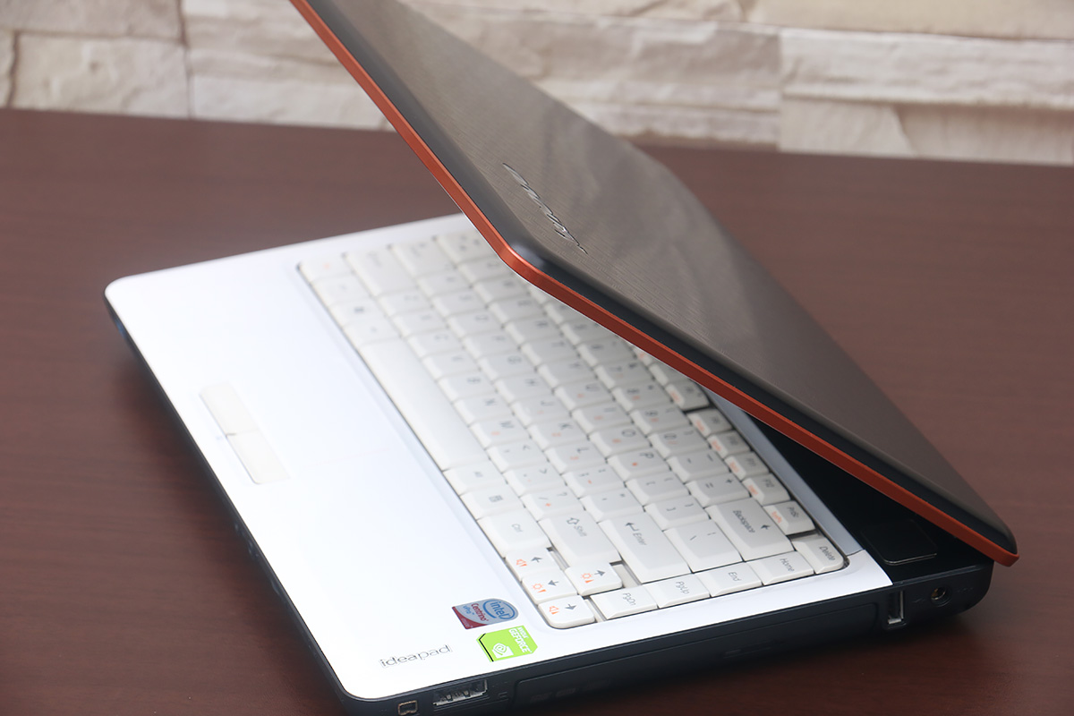 花600块两个典藏值不值,花600买个十年前电脑