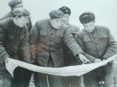 张国华逝世时，年仅58岁，周总理机场迎接骨灰，潸然泪下