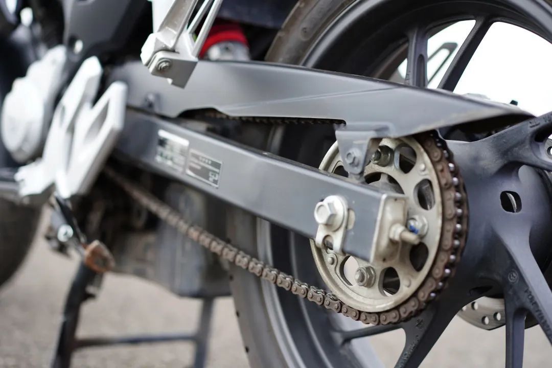 本田新大洲cbf190x摩旅,新大洲本田cbf190r对比豪爵nk150