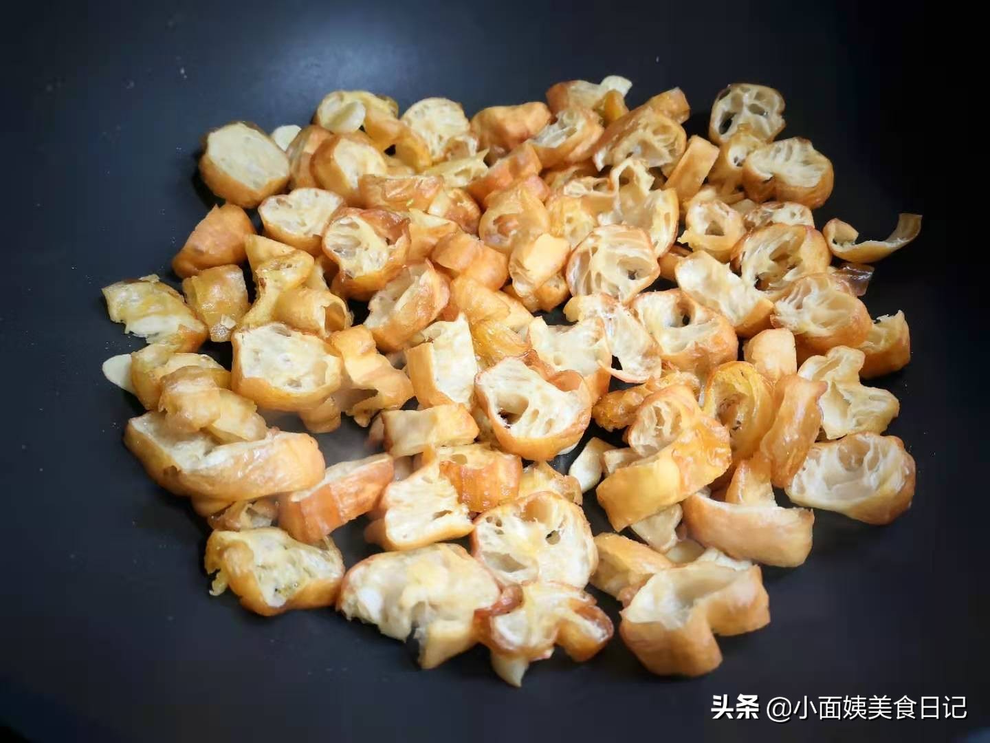 剩下油条做汤喝,剩下油条做美食