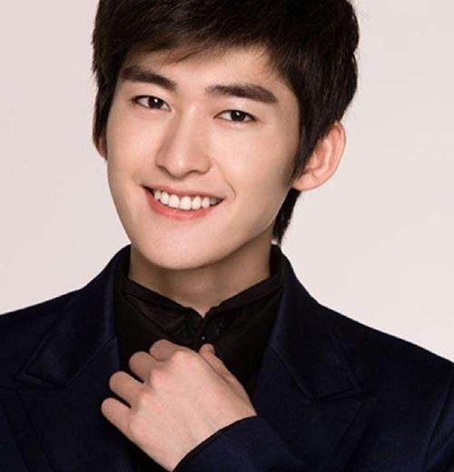 张翰最有钱的一张照片,张翰为什么那么有钱