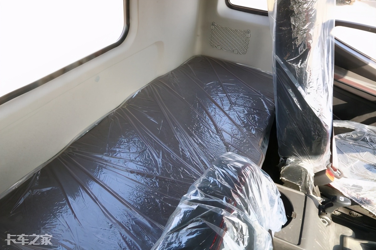 解放jk6载货车怎么样,解放j6新款4.2米厢货多少钱