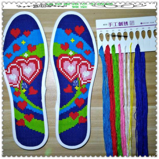 绣花鞋垫欣赏,绣花鞋垫大全完整版
