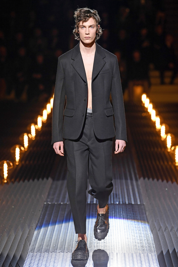 米兰2012秋冬男装周prada专场秀,米兰时装周prada2024