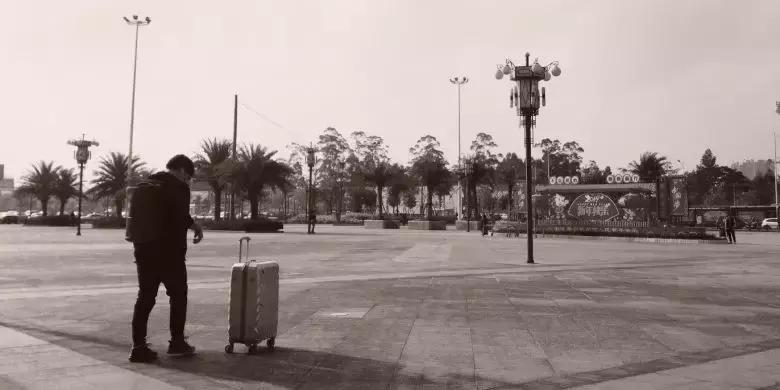 钦州招聘工资,广西钦州市为什么工资低