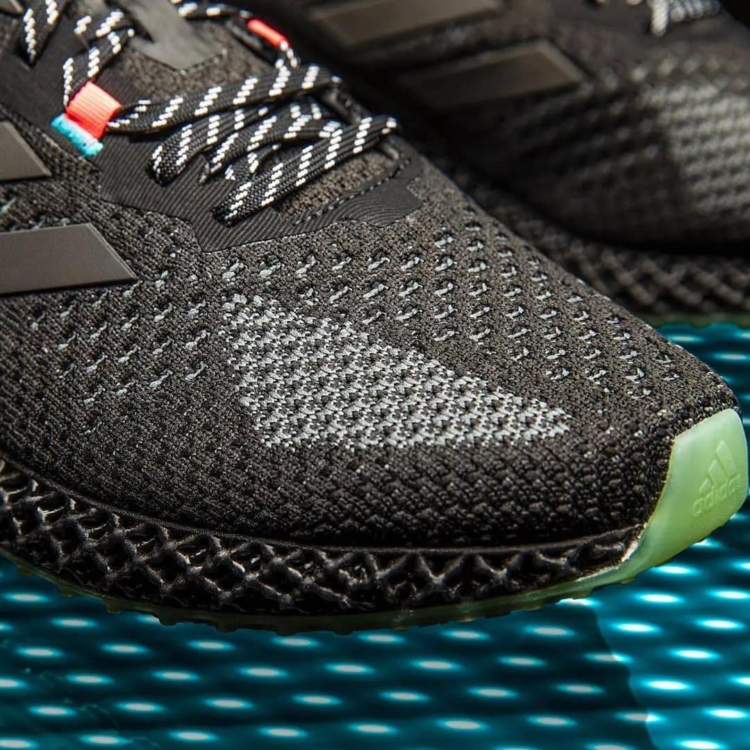 从颠覆想象到习以为常，adidas4D跑鞋的过去现在与未来