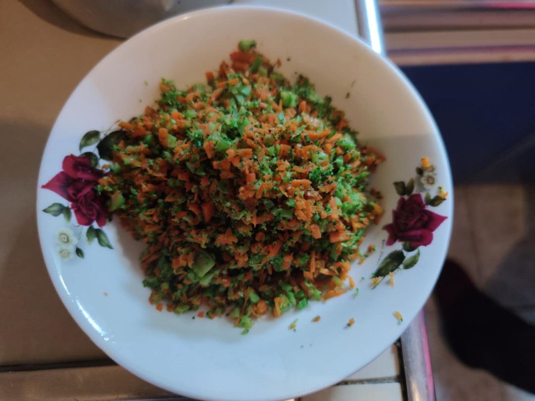 不吃菜的宝宝食谱,宝宝菜肉都不爱吃怎么办