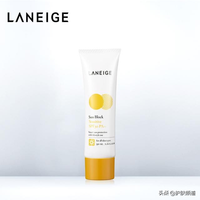 改善肌肤泛红敏感吃的药,改善泛红敏感长红疹的护肤品