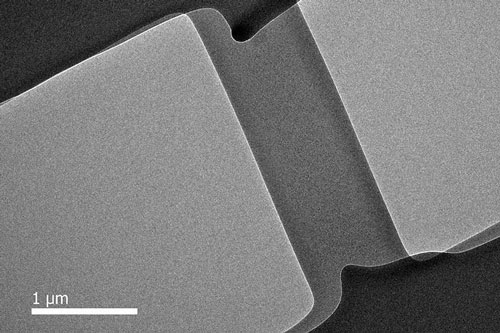 玻璃脆性,玻璃是不是脆性材料