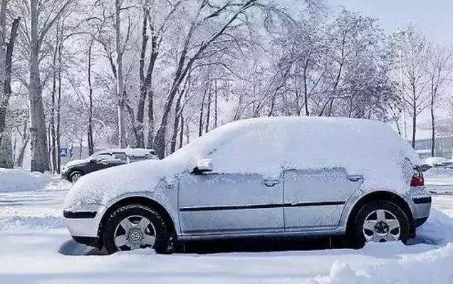 汽车电瓶两年多了有必要换新的吗,汽车电瓶两年没电是什么原因