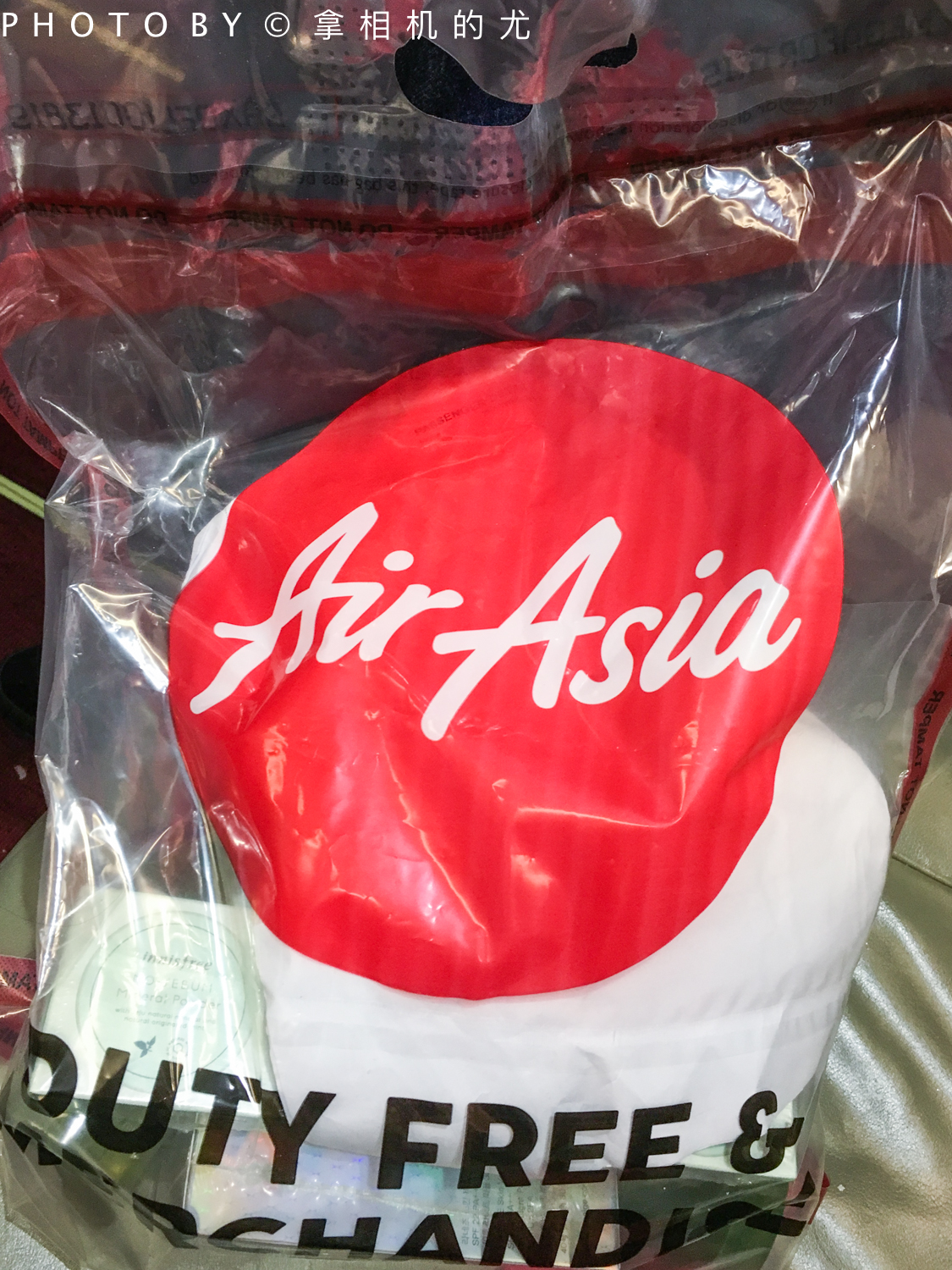 几百块机票飞香港,几百块钱飞机