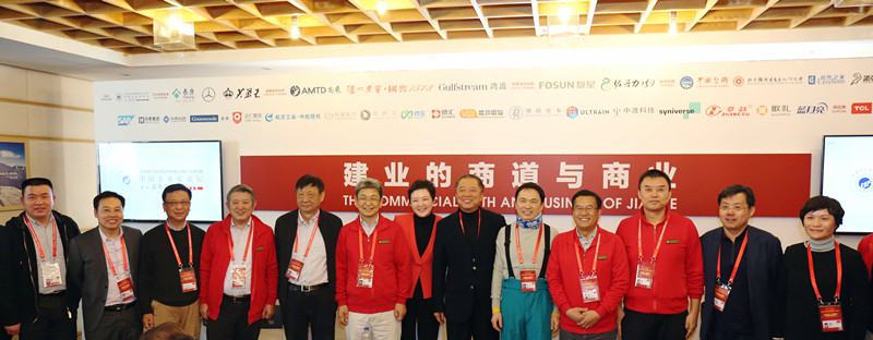 胡葆森与王健林,胡葆森和胡军