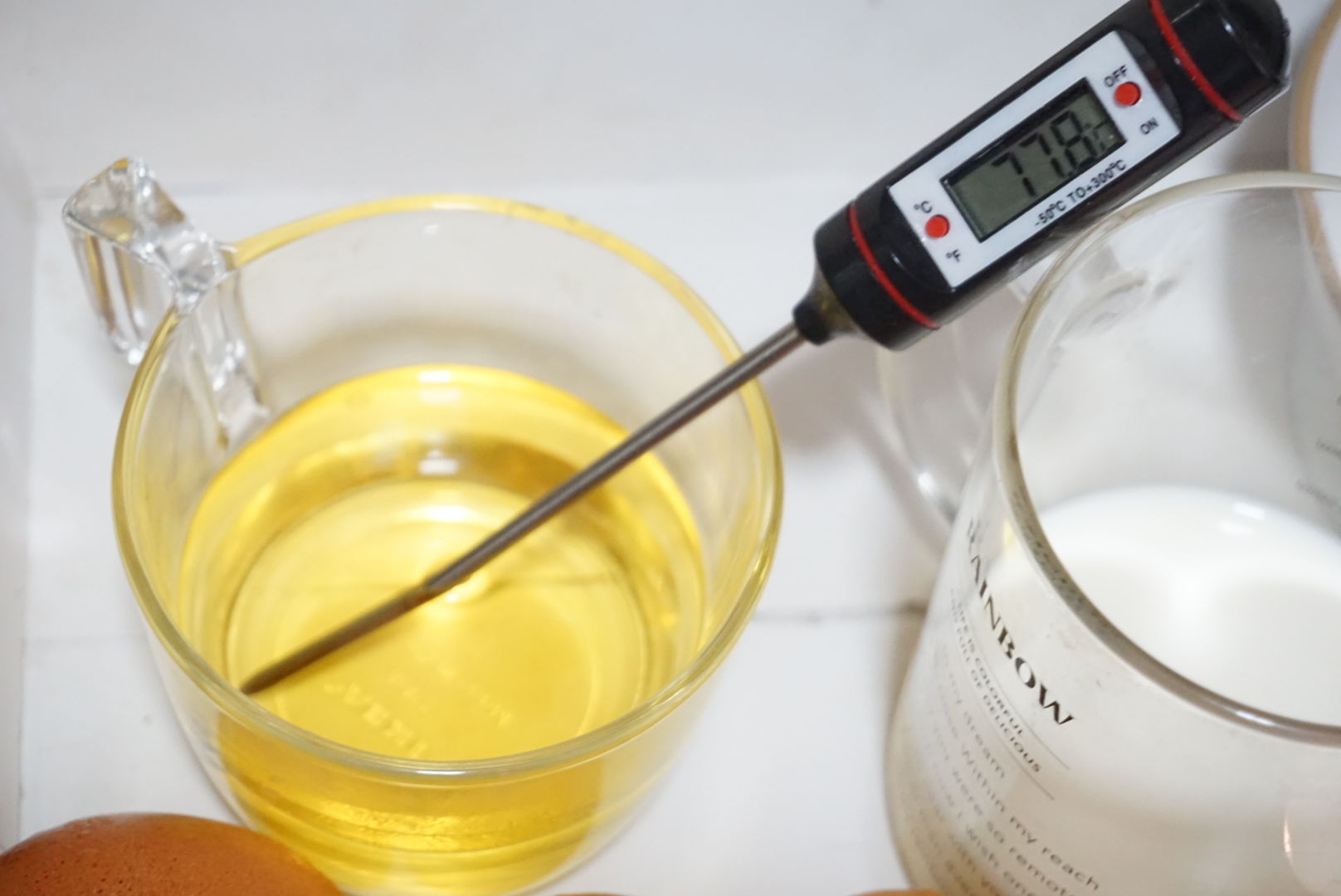 夏妈芝士古早味蛋糕做法,最简单的网红古早蛋糕不用烤箱