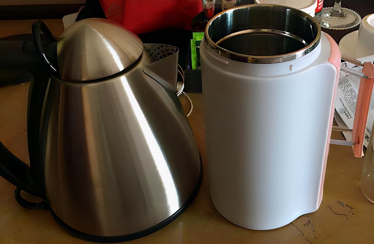 天天喝电热水壶烧的水危害有多大,天天喝电热水壶烧的水健康吗