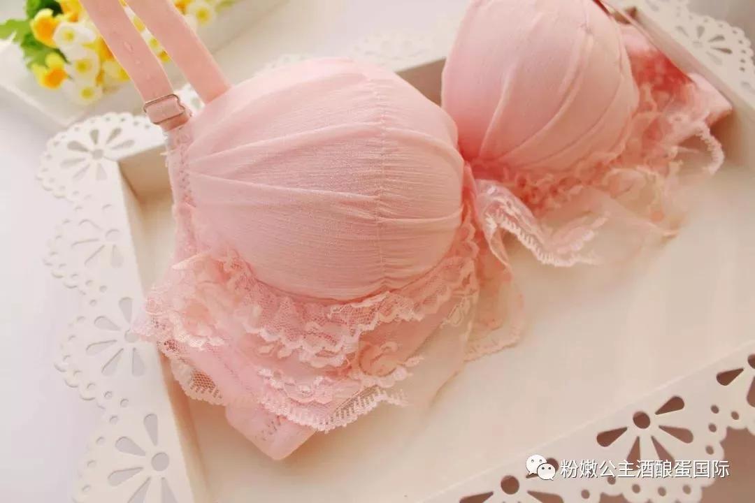 女人胸的大小怎么分,女性胸宽怎么改善