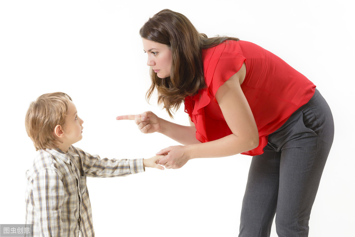 儿子你可以不优秀但要有教养,家长怎么教孩子做人高情商