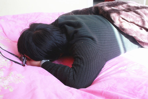 女人过了50岁，雌激素水平依然旺盛，有什么表现？这是好事吗？