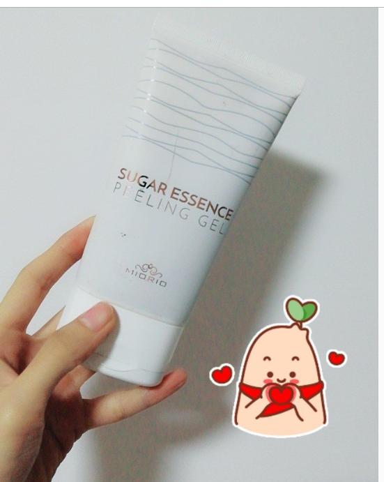 消灭闭口粉刺正确护肤方法,闭口性粉刺可以补水护肤吗