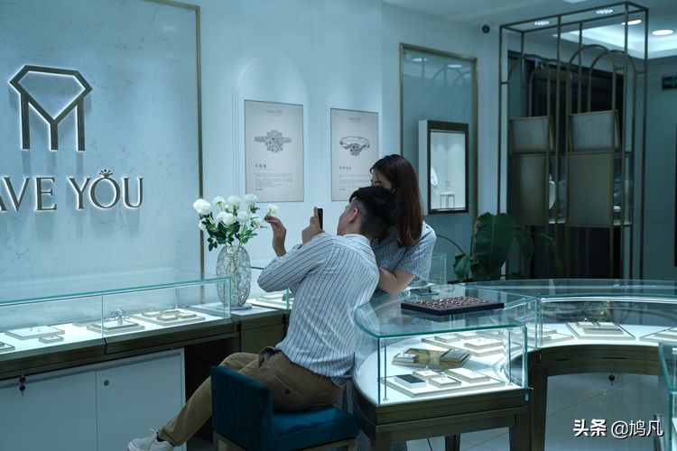 钻戒怎么挑选才不会被坑,钻石耐看实惠的钻戒要怎样挑选