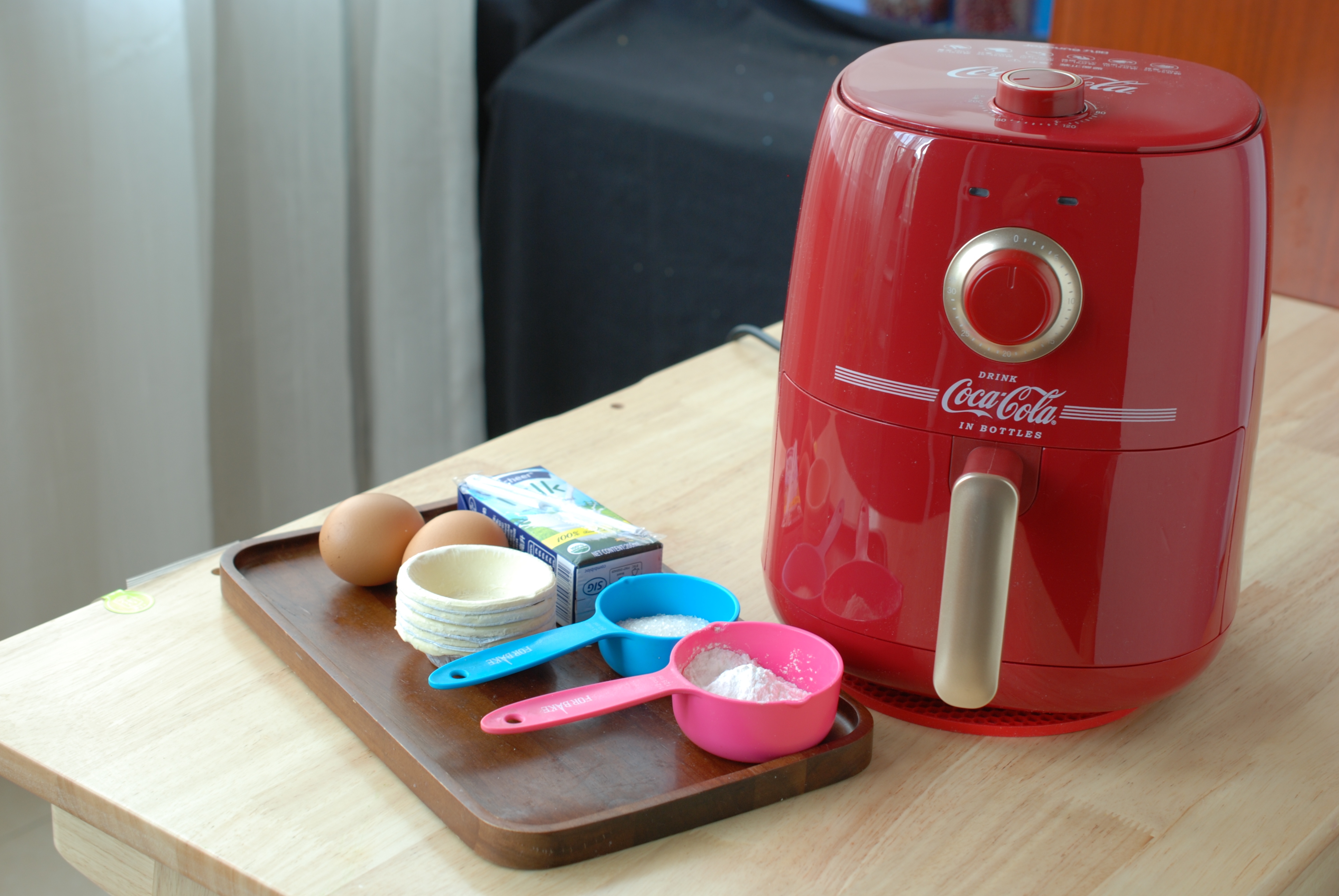 怎么做蛋挞不用蛋皮用烤箱烤,不用纯牛奶只有奶油怎么做蛋挞液