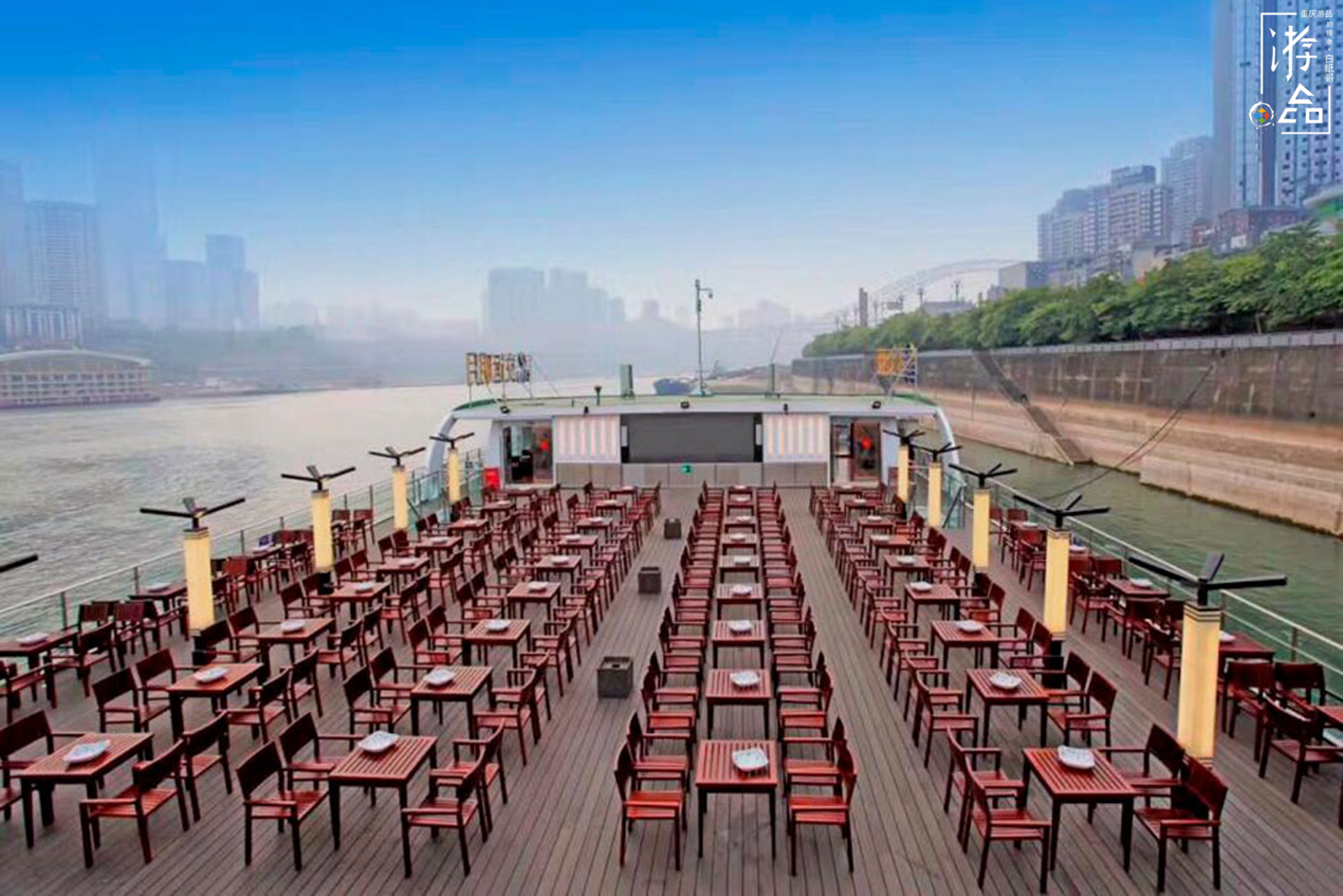 重庆两江游游客,重庆外地游客对比本地土著