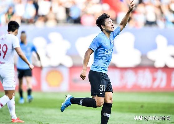 杨昊踢球集锦,杨昊足球属于什么水平