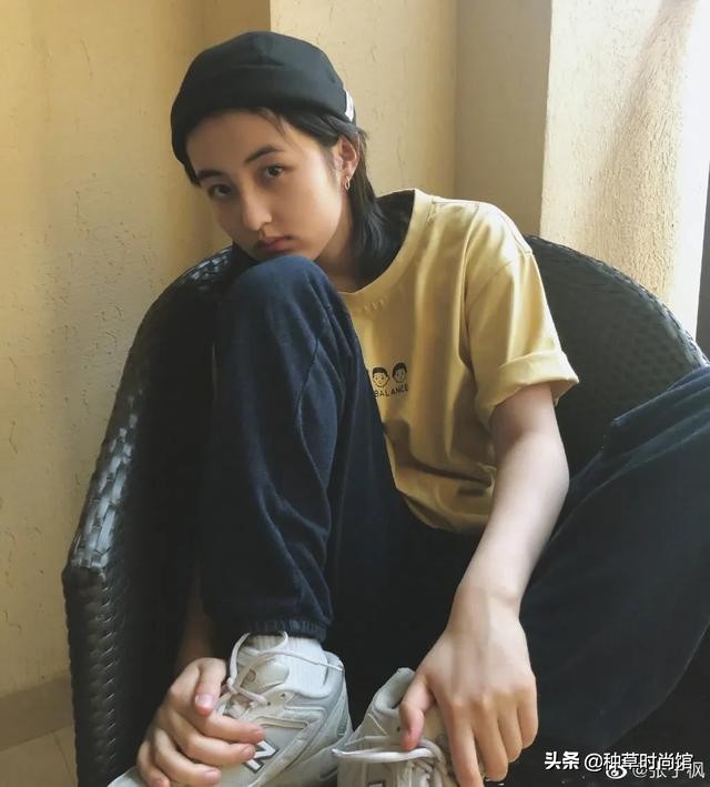 适合学生的穿搭高级感图集,小花穿搭图片大全