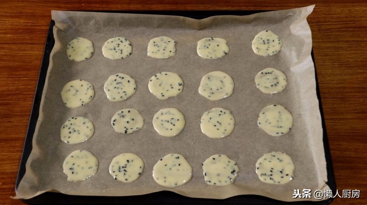 宝宝吃的小饼干怎么做才酥脆,小孩子怎么自己做饼干不需要烘烤