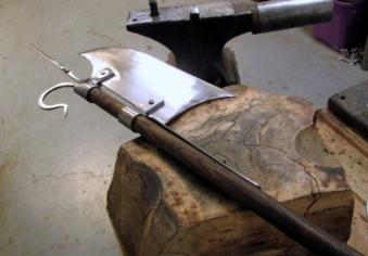 野蛮的原始杀戮工具，狂*战野**斧进化史