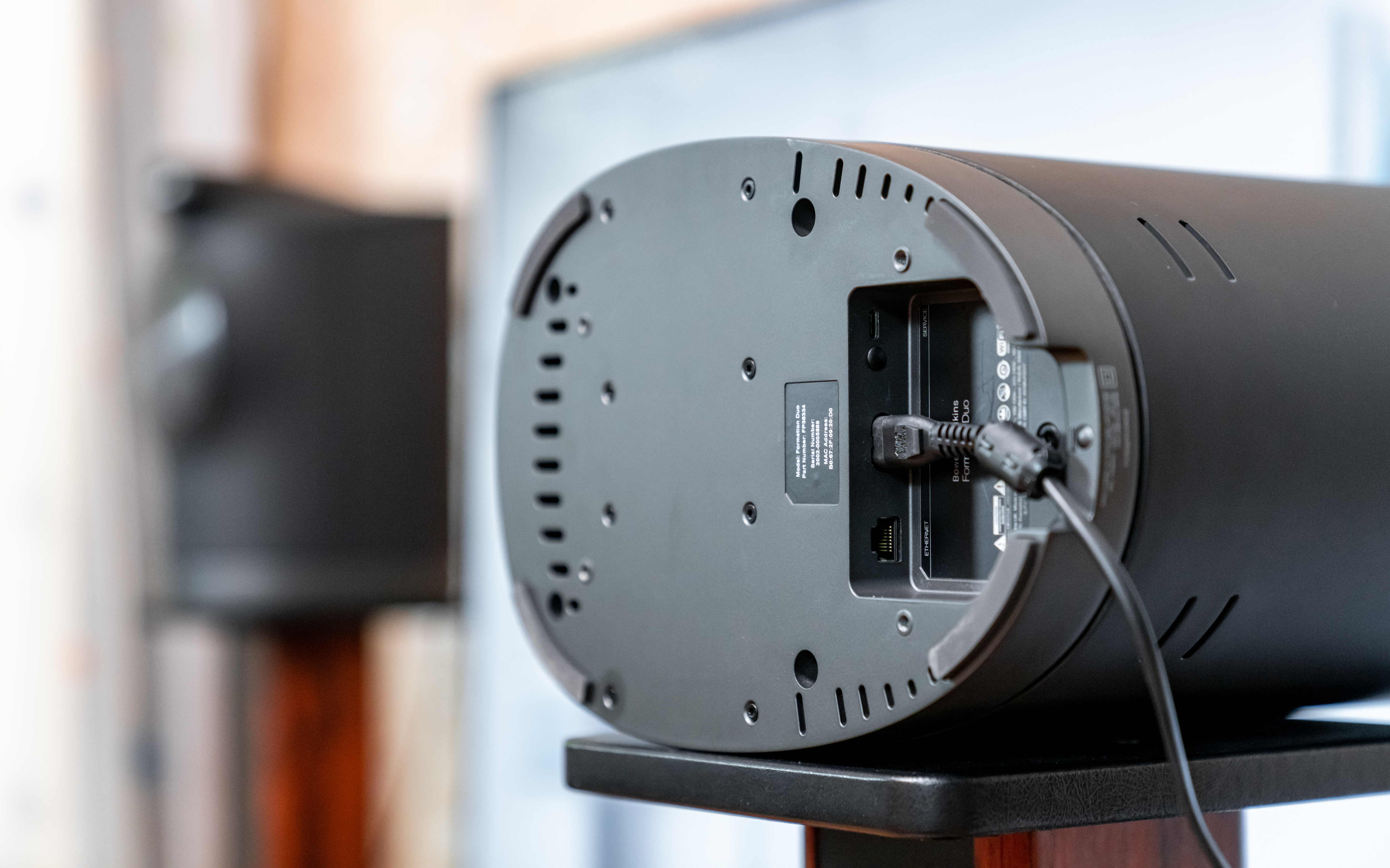 b&o和宝华韦健蓝牙音响哪个好,5系宝华韦健音响测评