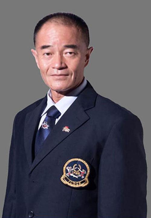 健身房新手私教有必要吗,新手去健身房健身有必要请私教吗