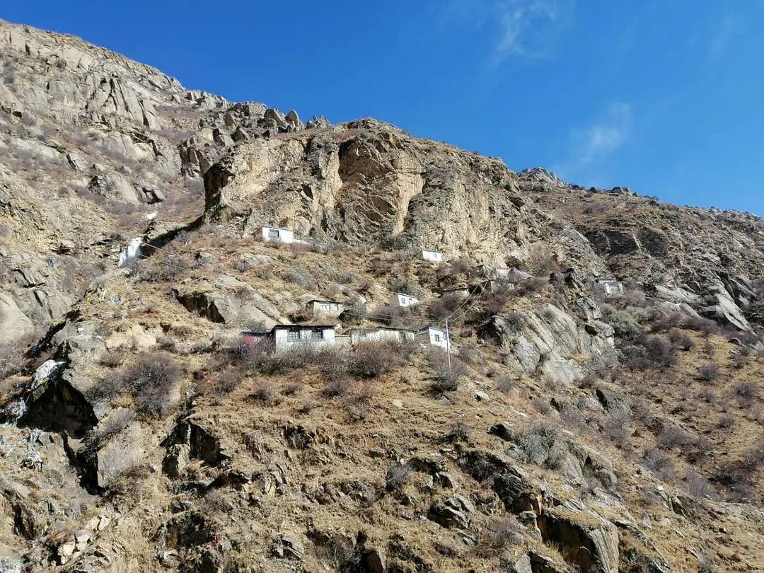 拉萨帕崩岗寺攻略,拉萨旅游攻略藏梵阁