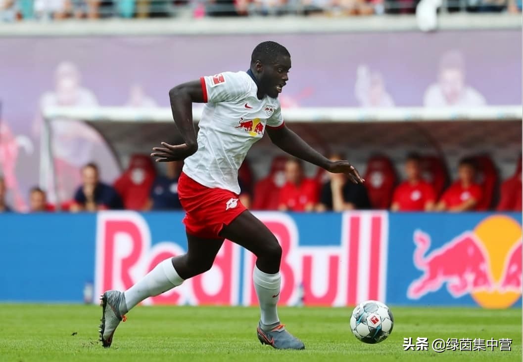 斯卡洛尼吼乌帕梅卡诺,乌帕梅卡诺采访