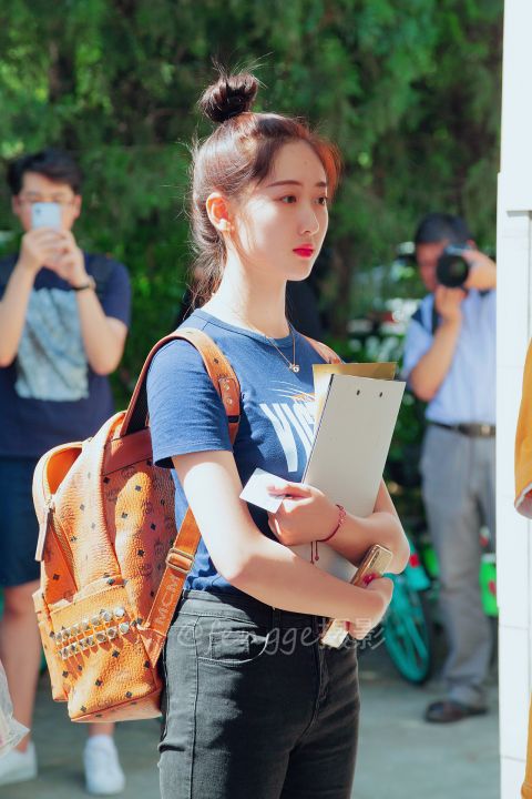 大学新生入学须知攻略,新生入学学长学姐很热情