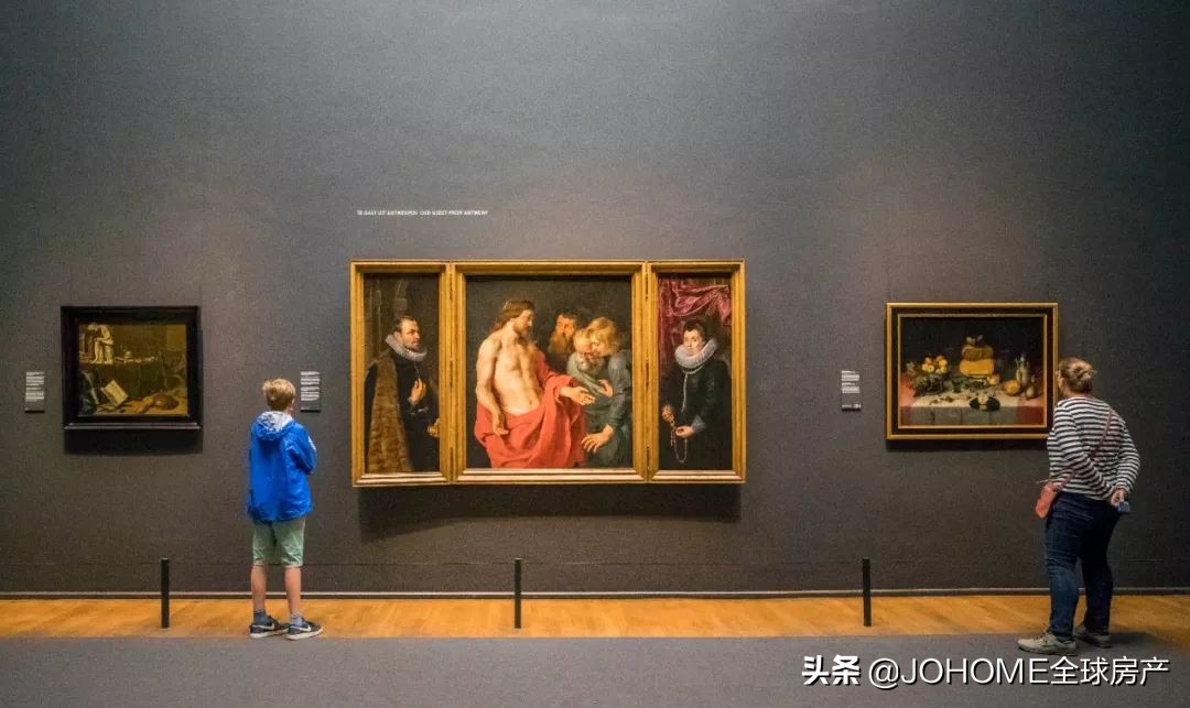 去了荷兰，168的我感觉自己像个霍比特人