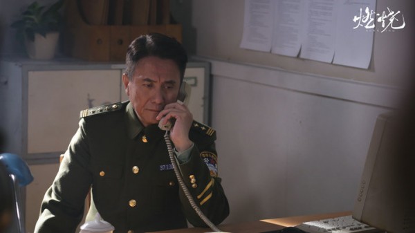 燃烧vss,燃烧泰坦和征服者