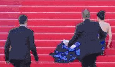 戛纳红毯是不是给钱就能去,走戛纳红毯要花钱买吗
