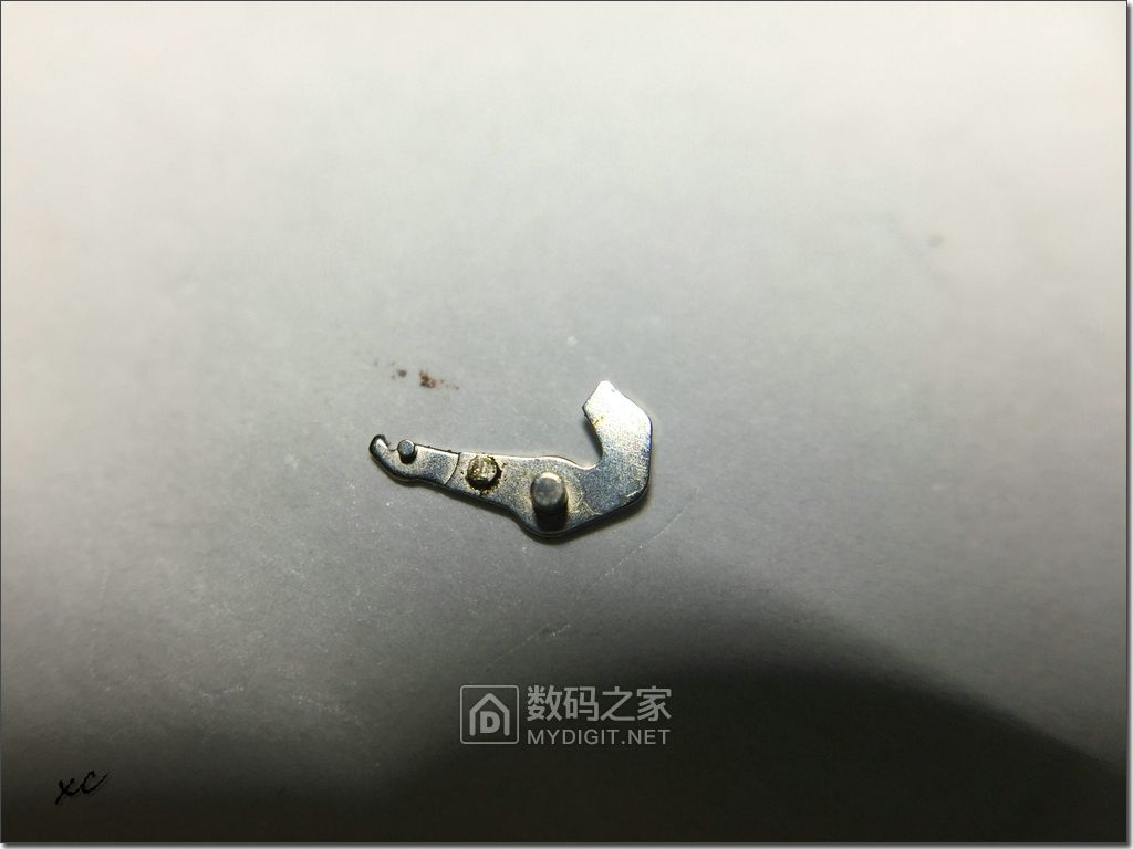 美度贝伦赛丽m8690真假对比图,美度贝伦赛丽m8690哪年上市的