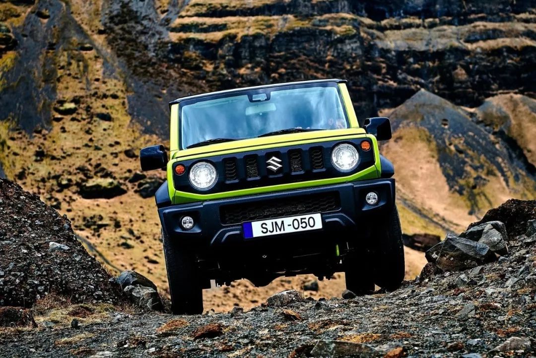 铃木吉姆尼全新曝光,铃木吉姆尼全新升级的价格多少钱