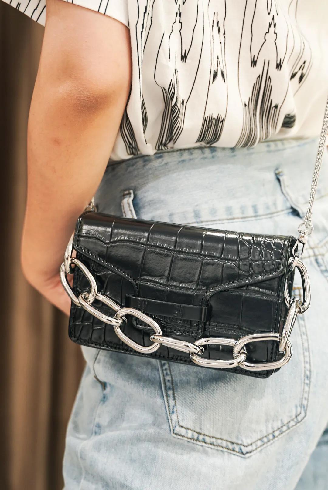 真美服饰女装,真美新服装