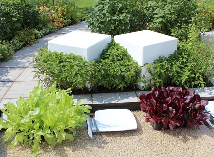 淋浴坐凳设计,庭院坐凳设计