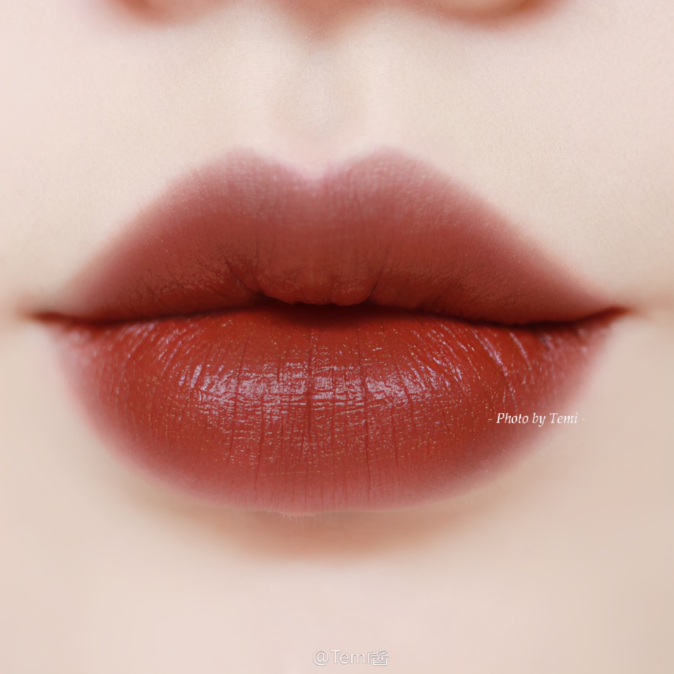 macchili适合素颜涂的口红,mac唇釉988跟76哪个适合素颜